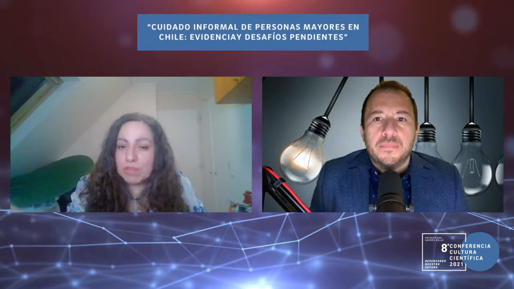 Captura de pantalla de Claudia Miranda en conferencia virtual junto a Gabriel León.